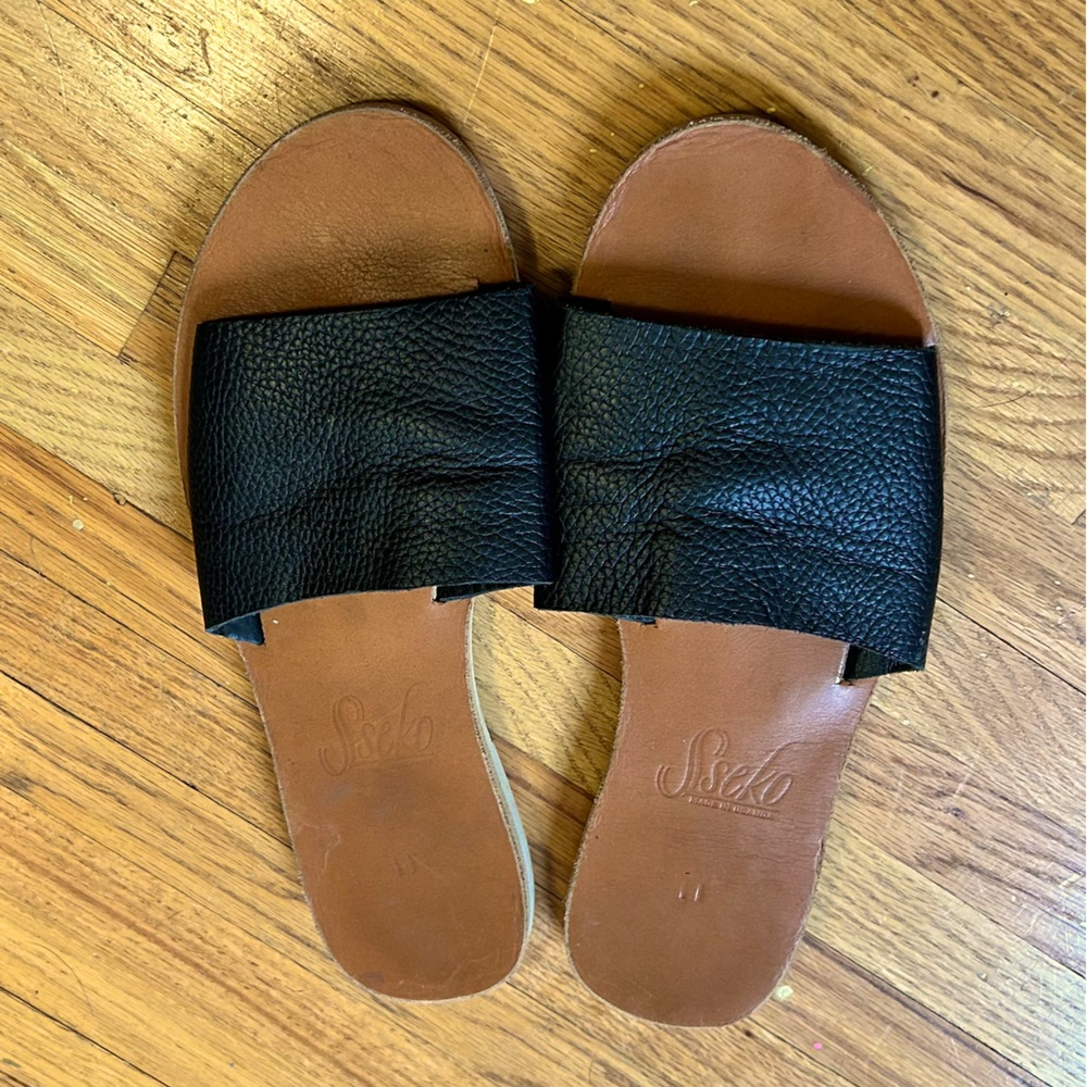 Sseko Black Leather Slides - 11